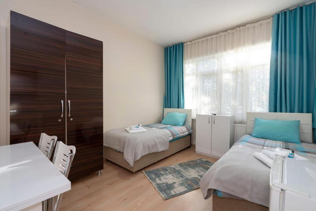 Besiktas Konukevi Hotel อิสตันบูล ภายนอก รูปภาพ
